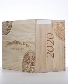 france-bordeaux-wine-cheval-blanc-2020